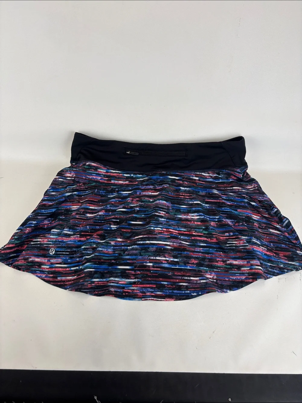 LULULEMON Athletica Play Off The Pleats Skirt 13” Multi Color Striped Size 8